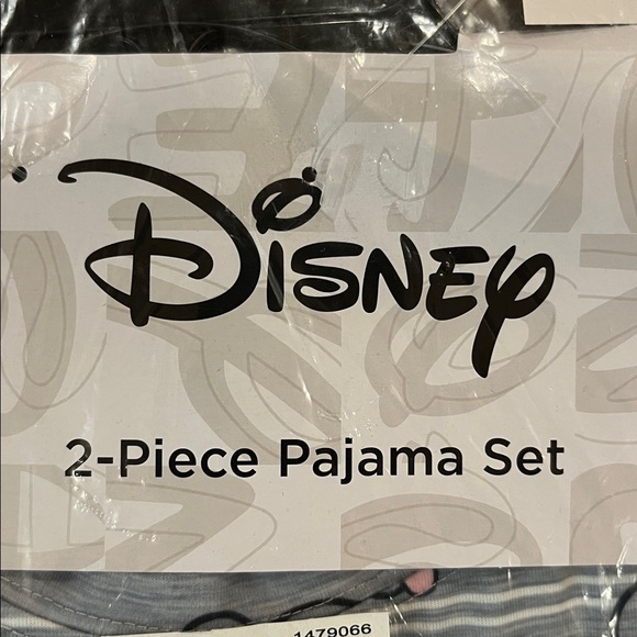NWT Disney Girls Pajamas 2 Piece PJ Set Top Shorts GRAY - size 6 - Picture 5 of 9